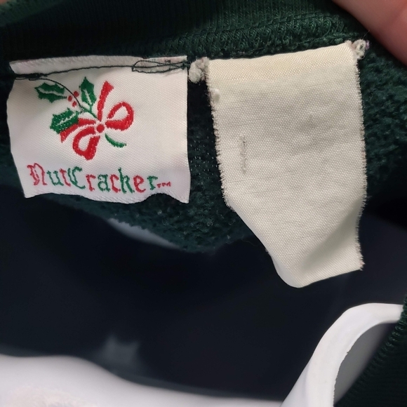 Nutcracker Vintage Women's Sweatshirt Dark Green Snowmen Snowflake Winter Top - Picture 4 of 7